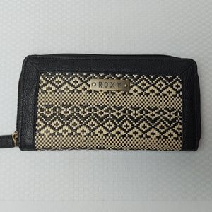 roxy wallets